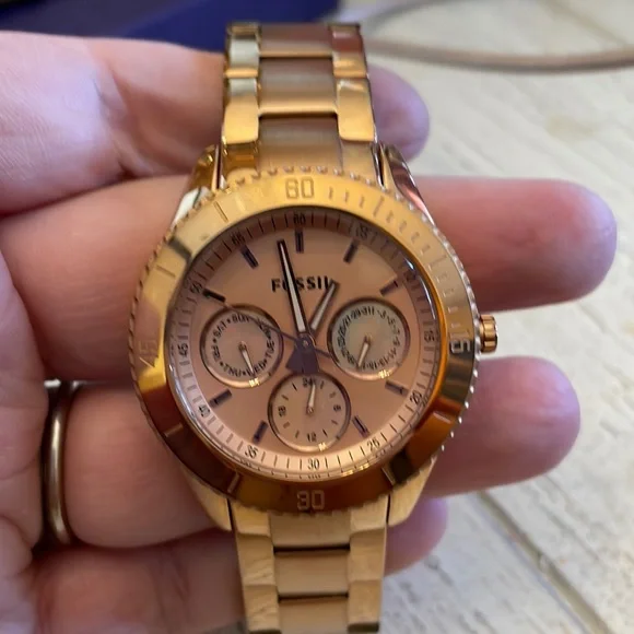 Fossil | Accessories | Fossil Stainless Steel Womens Watch  display picture 2